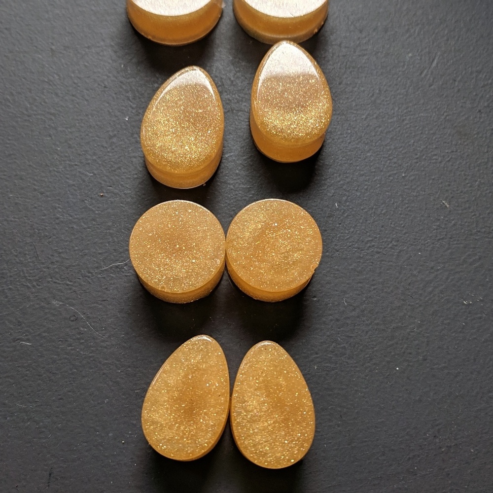 Roman Gold plugs/gauges
